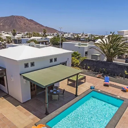 Victoria Luz By Βίλα