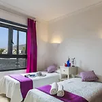 Villa Victoria Luz By